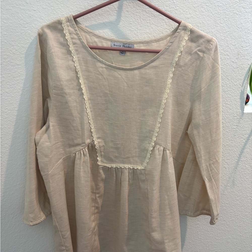 Cotton beige top3/4 sleeves, size large.